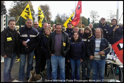 20141023 Grve 4me jour LaPoste Pouzauges 85700site